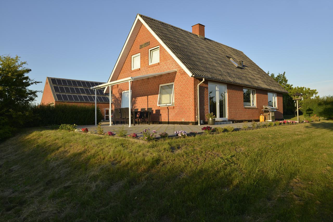 Kardybvej 8 Bed and Breakfast Tastum Exterior foto